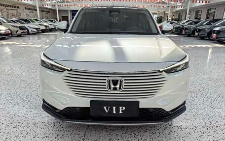 Honda Vezel, 2023 год, 1 830 008 рублей, 2 фотография