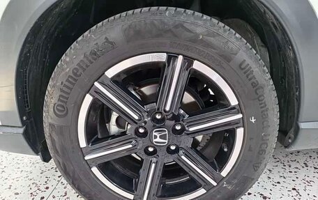 Honda Vezel, 2023 год, 1 830 008 рублей, 21 фотография