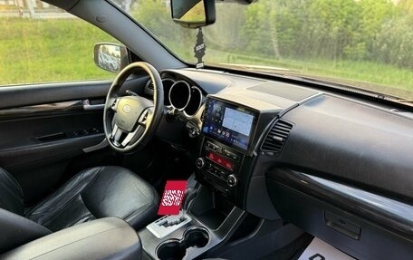 KIA Sorento II рестайлинг, 2010 год, 1 250 000 рублей, 19 фотография