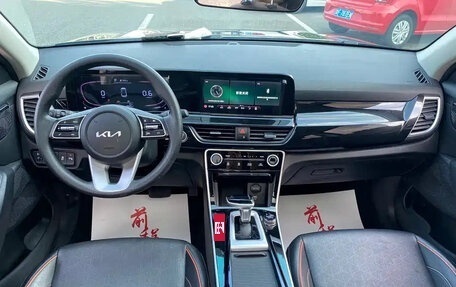 KIA Seltos I, 2023 год, 1 545 000 рублей, 10 фотография