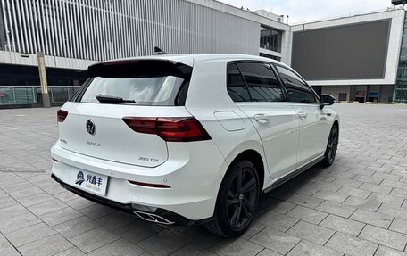 Volkswagen Golf VIII, 2023 год, 1 365 000 рублей, 6 фотография