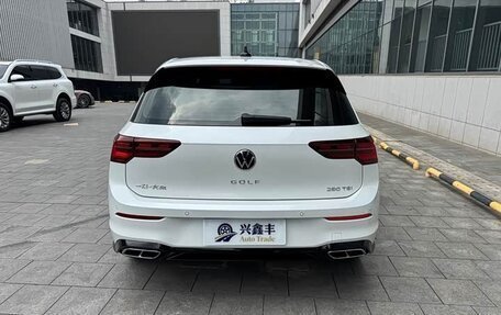 Volkswagen Golf VIII, 2023 год, 1 365 000 рублей, 4 фотография
