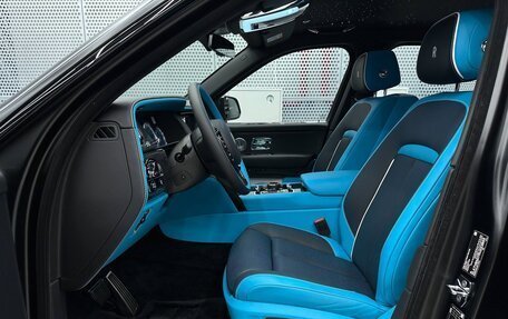 Rolls-Royce Cullinan, 2024 год, 44 900 000 рублей, 9 фотография