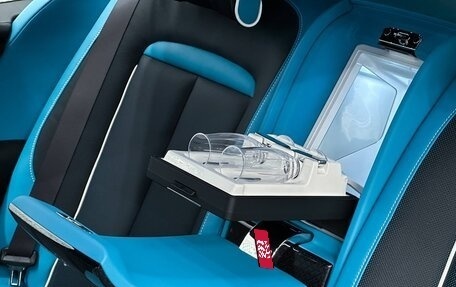 Rolls-Royce Cullinan, 2024 год, 44 900 000 рублей, 29 фотография