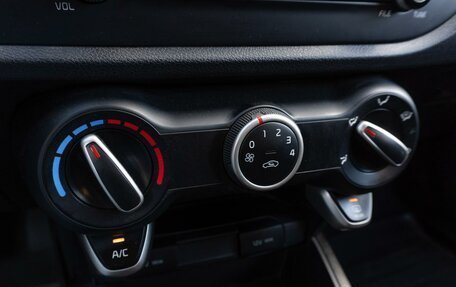 KIA Rio IV, 2017 год, 1 169 000 рублей, 18 фотография
