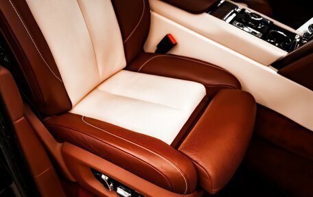 Rolls-Royce Cullinan, 2020 год, 33 900 000 рублей, 40 фотография