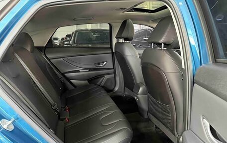 Hyundai Elantra, 2023 год, 1 490 000 рублей, 10 фотография