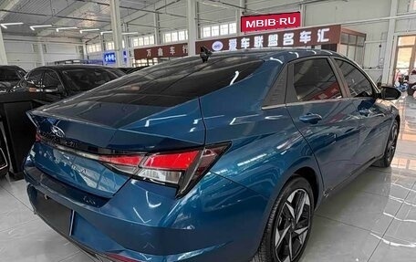 Hyundai Elantra, 2023 год, 1 490 000 рублей, 4 фотография