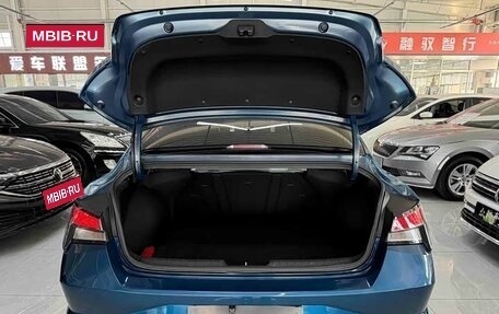 Hyundai Elantra, 2023 год, 1 490 000 рублей, 16 фотография