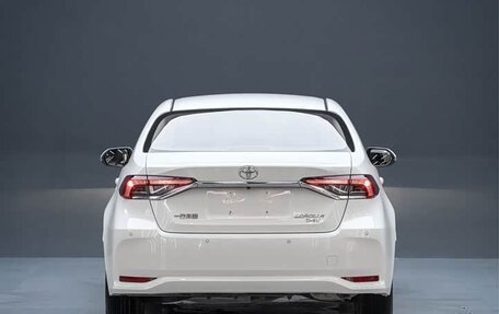 Toyota Corolla, 2023 год, 1 330 000 рублей, 5 фотография