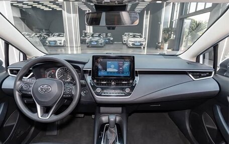 Toyota Corolla, 2023 год, 1 330 000 рублей, 9 фотография