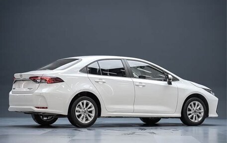 Toyota Corolla, 2023 год, 1 330 000 рублей, 4 фотография