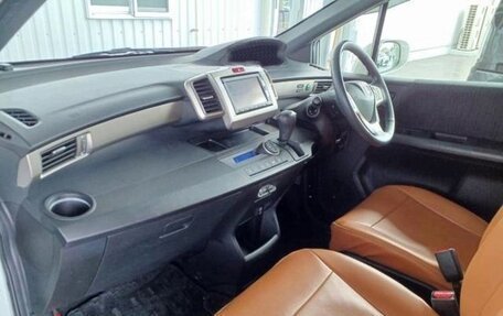 Honda Freed I, 2016 год, 872 000 рублей, 13 фотография