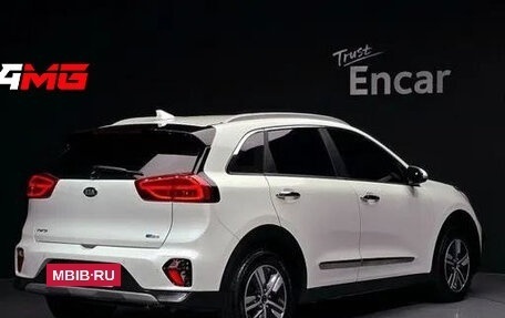 KIA Niro I, 2021 год, 1 935 000 рублей, 2 фотография