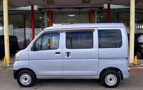 Daihatsu Hijet, 2022 год, 530 000 рублей, 3 фотография