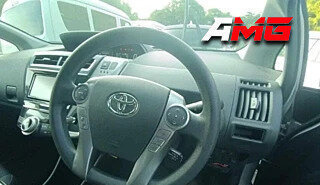 Toyota Prius Alpha I (ZVW40/41), 2021 год, 1 800 000 рублей, 3 фотография