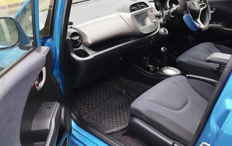 Honda Fit III, 2009 год, 520 000 рублей, 2 фотография