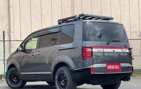 Mitsubishi Delica D:5 I, 2023 год, 2 344 000 рублей, 6 фотография