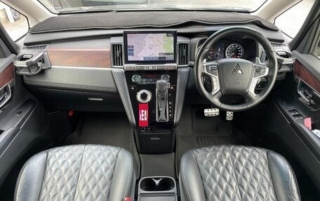 Mitsubishi Delica D:5 I, 2023 год, 2 344 000 рублей, 11 фотография