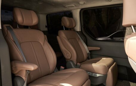 Hyundai Staria, 2024 год, 6 490 000 рублей, 7 фотография