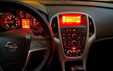 Opel Astra J, 2013 год, 720 000 рублей, 9 фотография