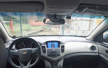 Chevrolet Cruze II, 2011 год, 670 000 рублей, 14 фотография
