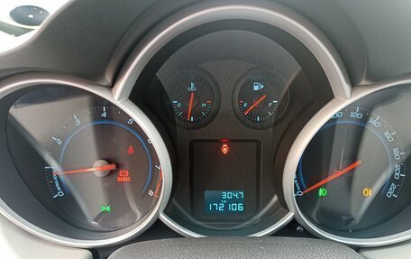 Chevrolet Cruze II, 2011 год, 670 000 рублей, 19 фотография