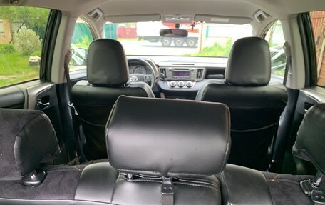 Toyota RAV4, 2014 год, 1 600 000 рублей, 9 фотография