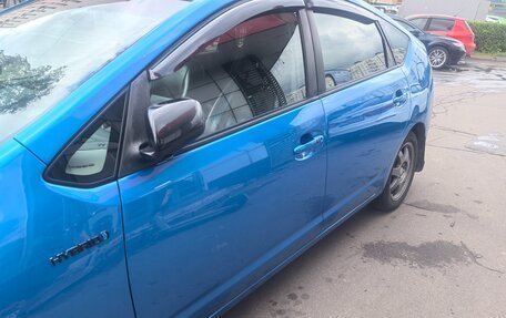 Toyota Prius, 2006 год, 760 000 рублей, 8 фотография