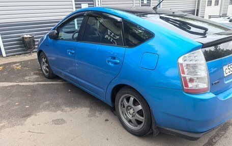 Toyota Prius, 2006 год, 760 000 рублей, 17 фотография