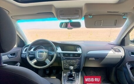 Audi A4, 2010 год, 1 300 000 рублей, 6 фотография