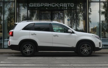 KIA Sorento II рестайлинг, 2018 год, 2 395 000 рублей, 4 фотография