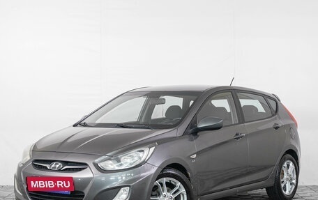 Hyundai Solaris II рестайлинг, 2011 год, 879 000 рублей, 4 фотография