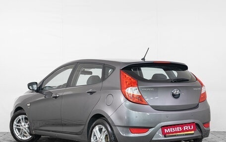 Hyundai Solaris II рестайлинг, 2011 год, 879 000 рублей, 5 фотография
