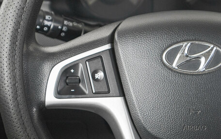 Hyundai Solaris II рестайлинг, 2011 год, 879 000 рублей, 17 фотография