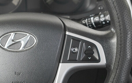 Hyundai Solaris II рестайлинг, 2011 год, 879 000 рублей, 18 фотография