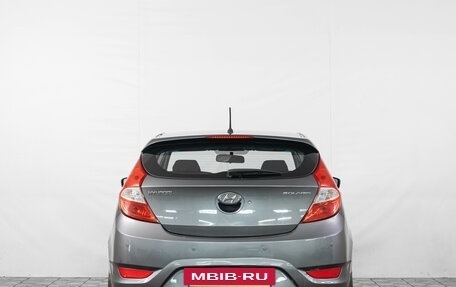 Hyundai Solaris II рестайлинг, 2011 год, 879 000 рублей, 6 фотография