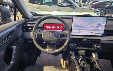 Toyota RAV4, 2026 год, 4 098 000 рублей, 16 фотография