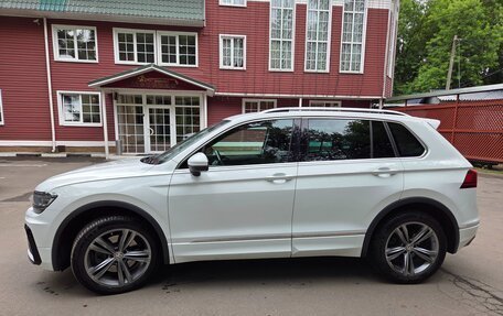 Volkswagen Tiguan II, 2017 год, 2 950 000 рублей, 1 фотография