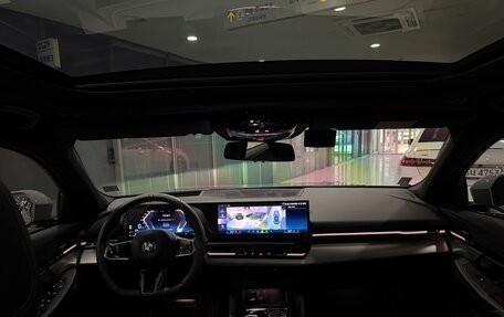 BMW 5 серия, 2024 год, 6 100 000 рублей, 7 фотография