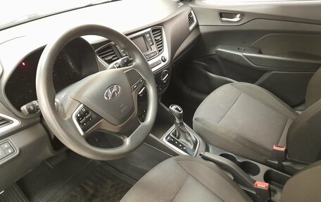 Hyundai Solaris II рестайлинг, 2018 год, 1 099 000 рублей, 11 фотография