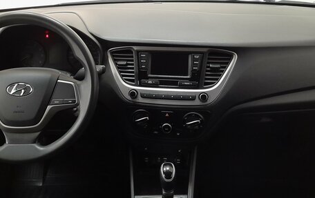 Hyundai Solaris II рестайлинг, 2018 год, 1 099 000 рублей, 13 фотография