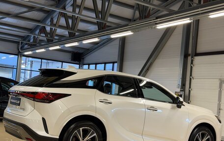 Lexus RX IV рестайлинг, 2025 год, 7 799 000 рублей, 4 фотография