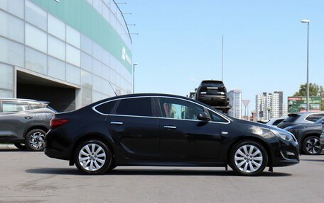 Opel Astra J, 2013 год, 740 000 рублей, 4 фотография