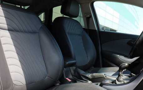 Opel Astra J, 2013 год, 740 000 рублей, 10 фотография