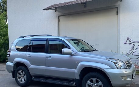 Toyota Land Cruiser Prado 120 рестайлинг, 2008 год, 1 800 000 рублей, 4 фотография