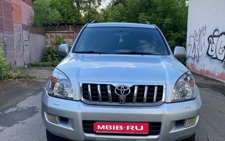 Toyota Land Cruiser Prado 120 рестайлинг, 2008 год, 1 800 000 рублей, 3 фотография