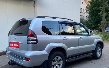 Toyota Land Cruiser Prado 120 рестайлинг, 2008 год, 1 800 000 рублей, 5 фотография