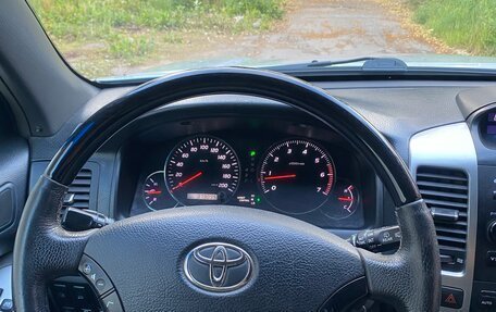 Toyota Land Cruiser Prado 120 рестайлинг, 2008 год, 1 800 000 рублей, 14 фотография