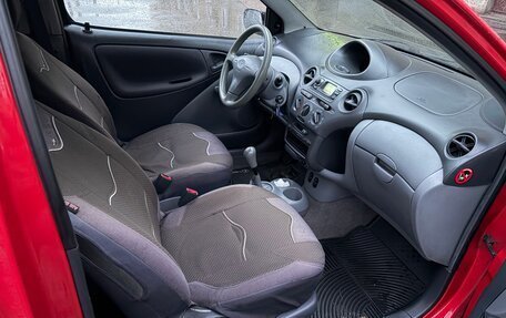 Toyota Yaris I рестайлинг, 2002 год, 220 000 рублей, 12 фотография